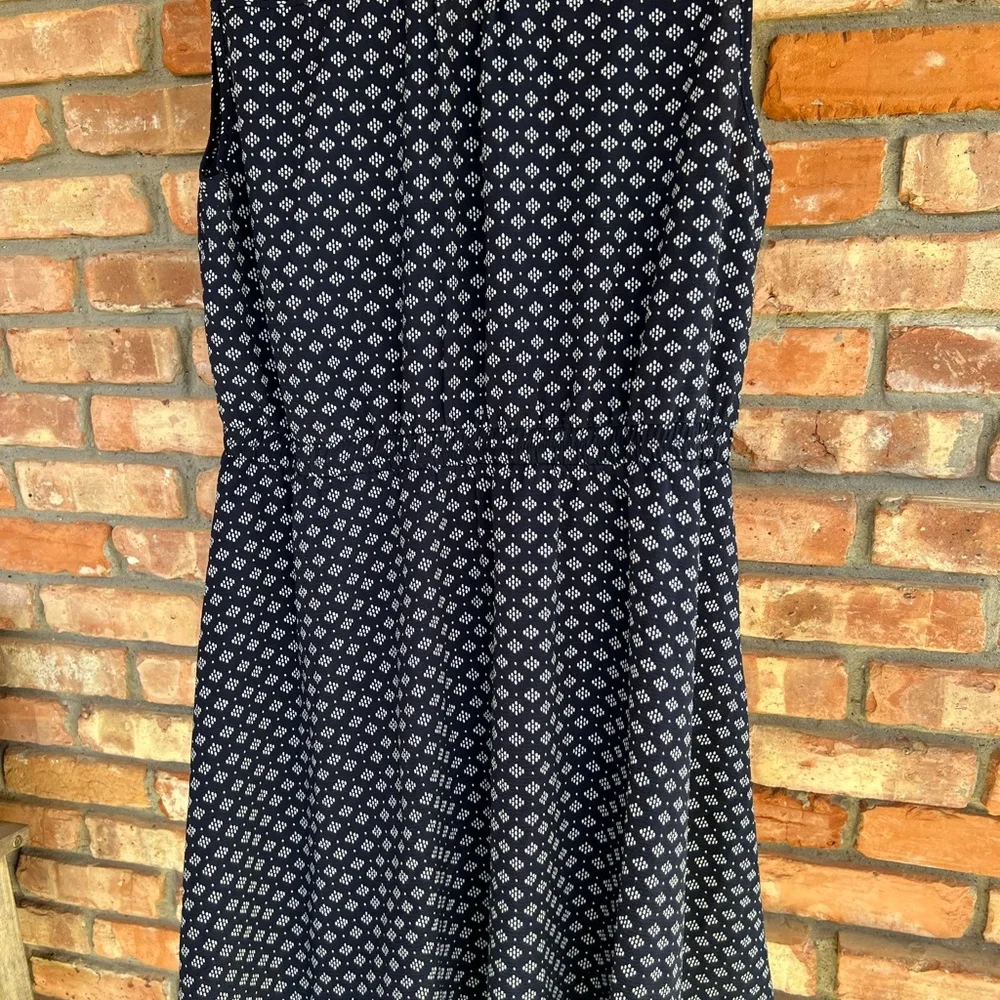 Indigo Rose Sleeveless Navy Floral Midi Dress w/ elastic waist decorative belt - Picture 5 of 10